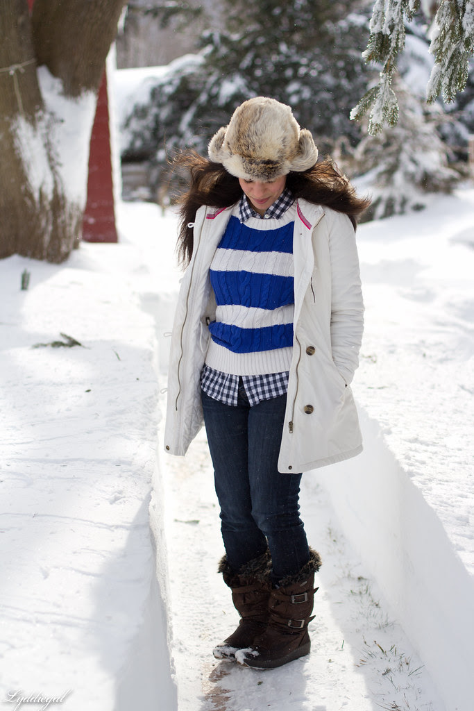 Snow shoveling-5.jpg