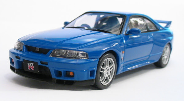 Ebbro 1996 Nissan Skyline Gt R V Spec R33 Lm Limited Blue In 1 43 Scale Mdiecast