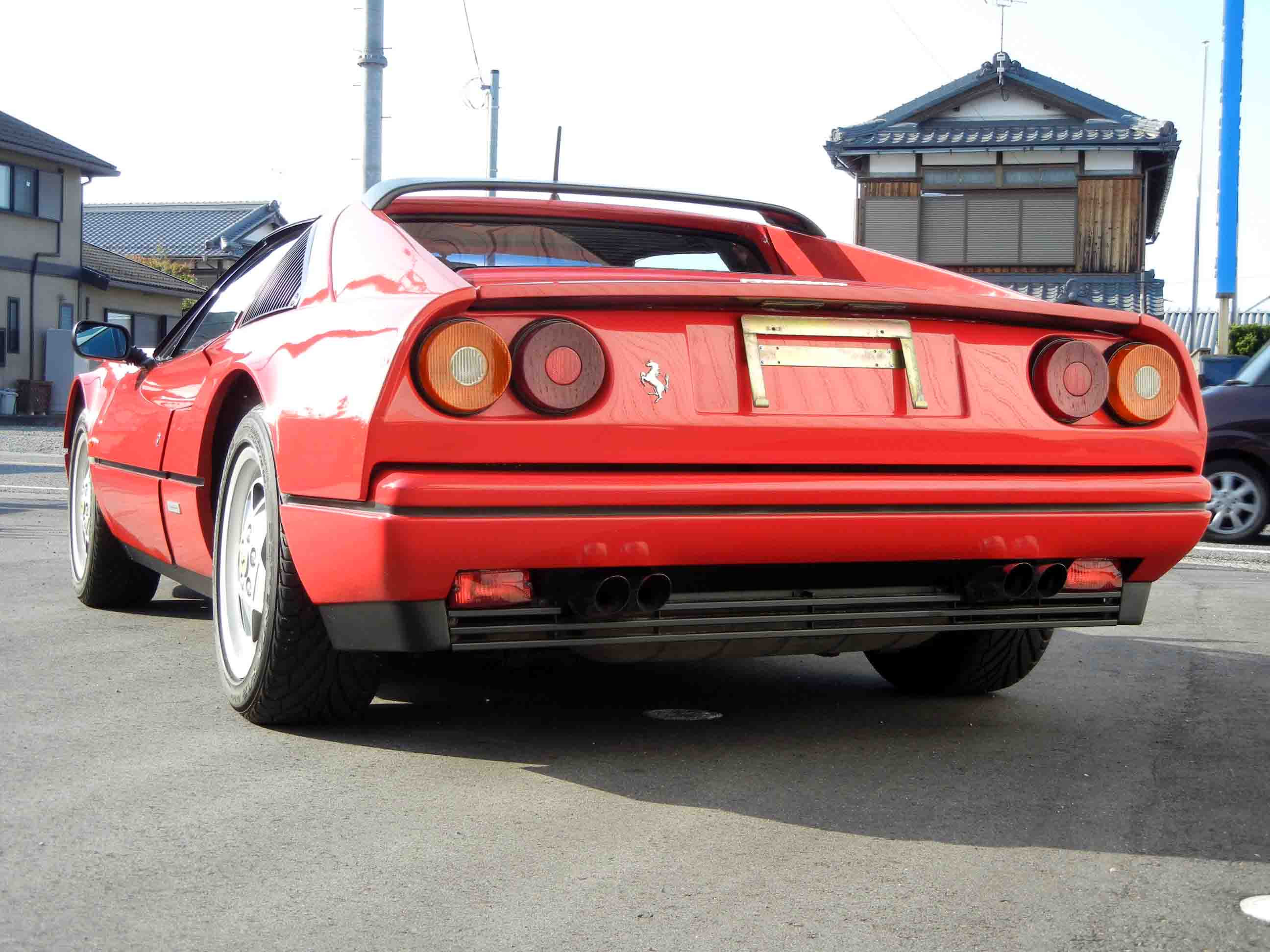 滋賀県中古車 フェラーリ 328 Gts