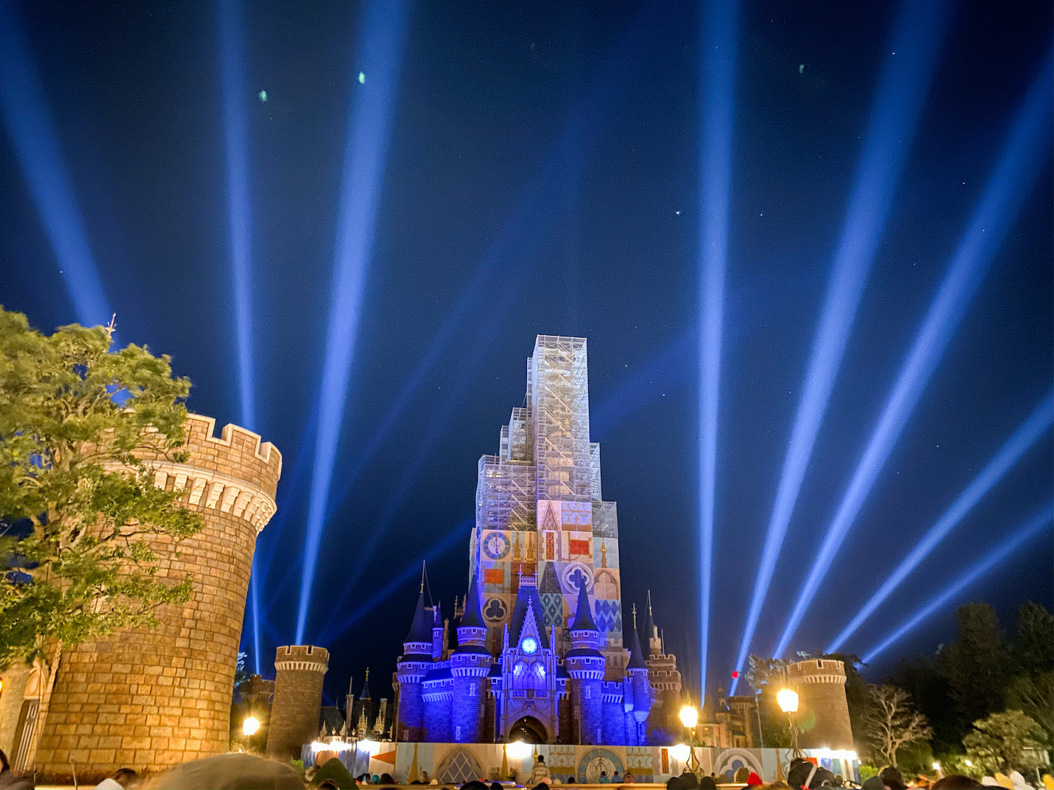 ディズニーカウントダウンで初めて年越しを体験した感想とやっておきたい事前準備 むーろぐ