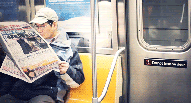 subway newspaper 615 Cinemagraph: 28
Still Photos With Subtle Motion