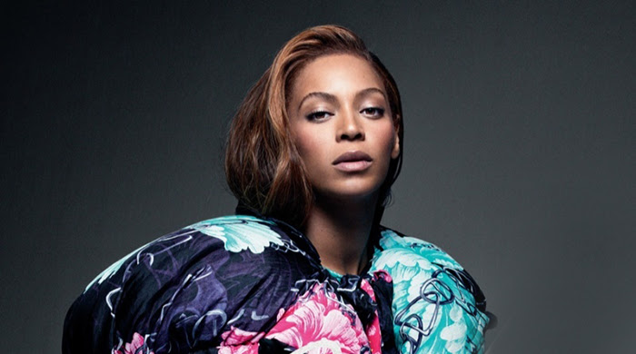 Бейонсе стала героиней пятого номера CR Fashion Book