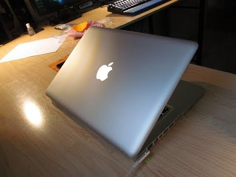 Macbook pro mc375 mid2009 like new