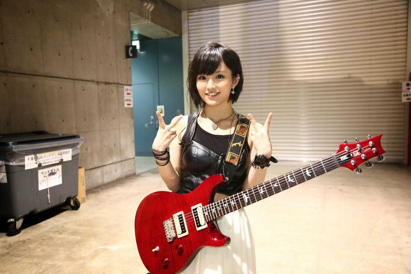 Nmb48山本彩と画像に映る父親 達也の虐待疑惑の過去とは ねたネットねたネット