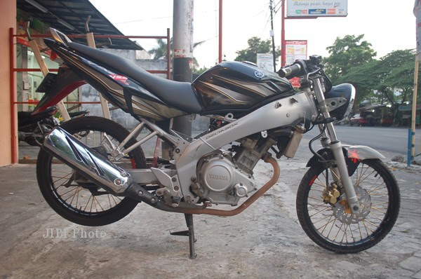 Modifikasi Motor Yamaha Vixion (Farid Syafrodhi/JIBI/Solopos)