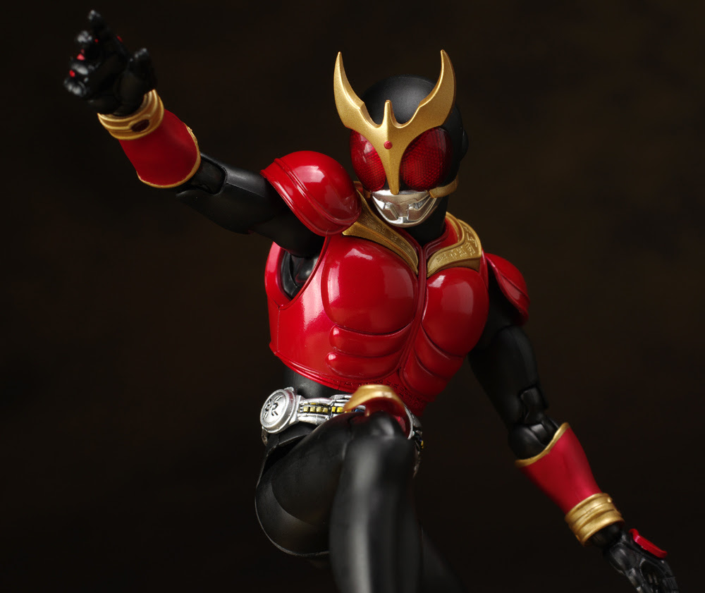 31 割引独特の上品 真骨彫 仮面ライダークウガ 特撮 フィギュア Breakwaterstudios Com