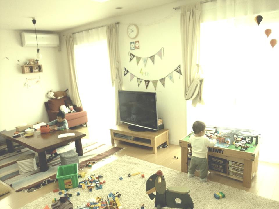 部屋が汚いのに慣れてはいけない H U N U T Family