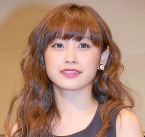 高橋愛の私服 夏 冬 画像 ブランド ファッション 卒業理由 枕 妹の画像 年齢 名前 芸能人自宅公開実家場所住所