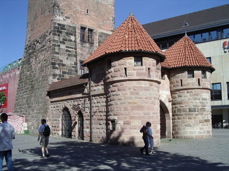 File:Nuremberg White Tower f w.jpg