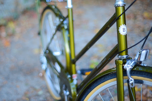 Bobbin Bramble Gold Green