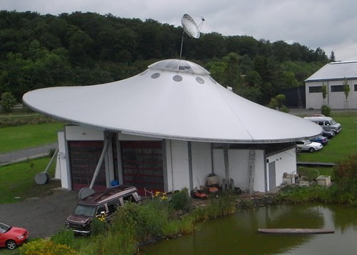 UFO - Building
