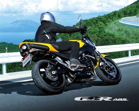 planet japan blog suzuki gsr  abs
