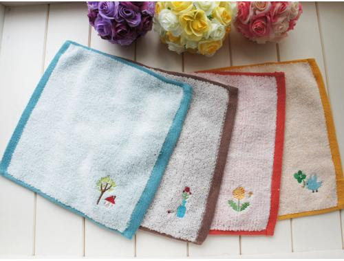 可愛い刺繍ハンカチ 白メディスンボックス 毎日を楽しくお気に入りの雑貨と暮らす Romixey日々のこと