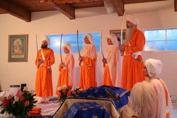 Photo © [Courtesy Ravitej Singh Khalsa / Eugene, Oregon / USA]