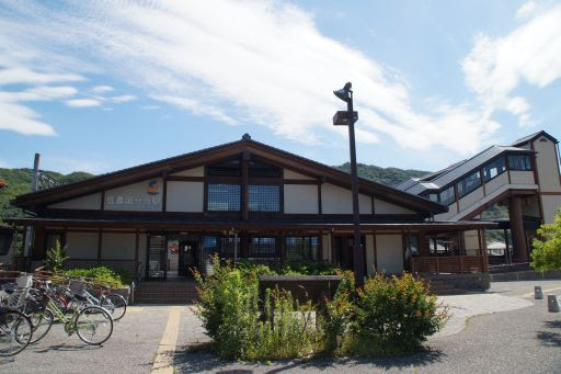信州旅行 ８ しなの鉄道 信濃国分寺駅にて 長野県上田市 鉄道で旅行
