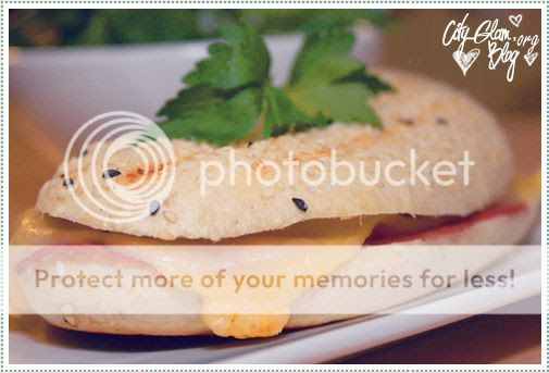 http://i402.photobucket.com/albums/pp103/Sushiina/food1.jpg