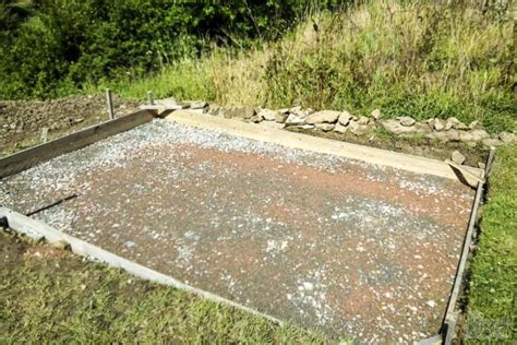 Nicht jeder boden ist für jede art von gartenhaus geeignet. Wie du eine Bodenplatte betonieren kannst fÃ¼r dein