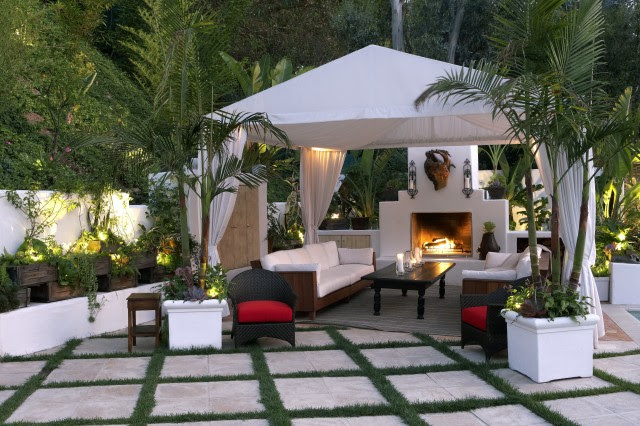Vibrant Hideaway