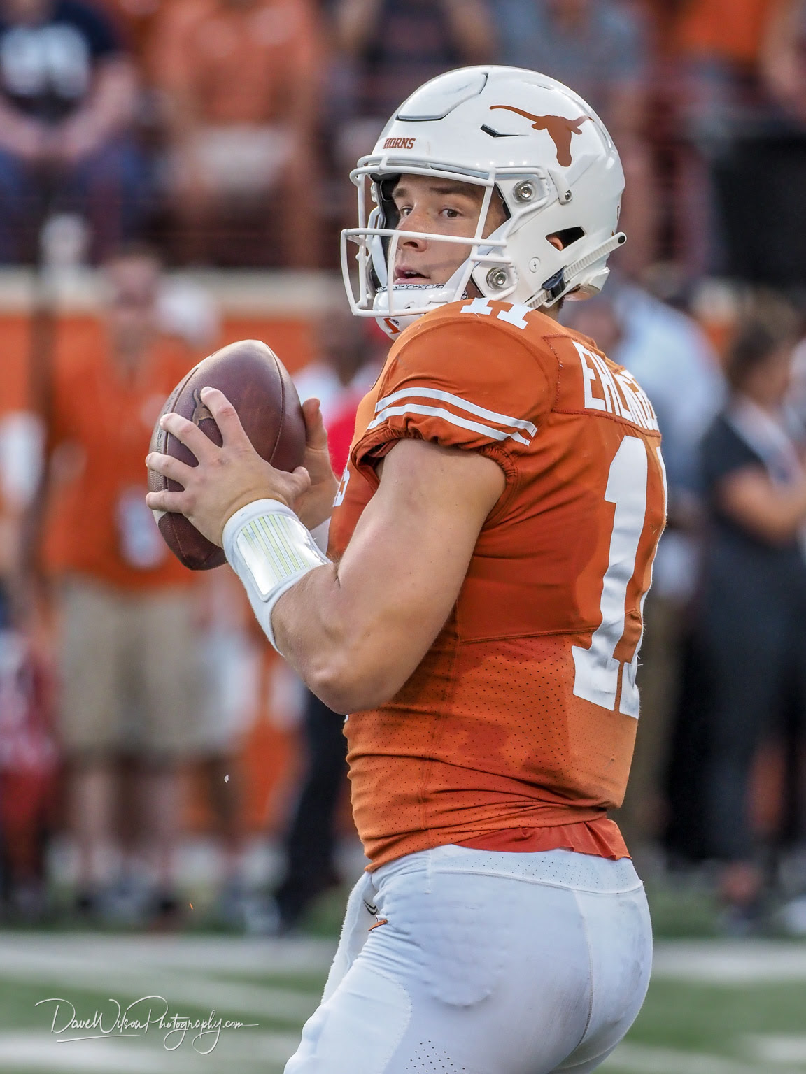Sam Ehlinger, Longhorns Quarterback ‹ Dave Wilson Photography