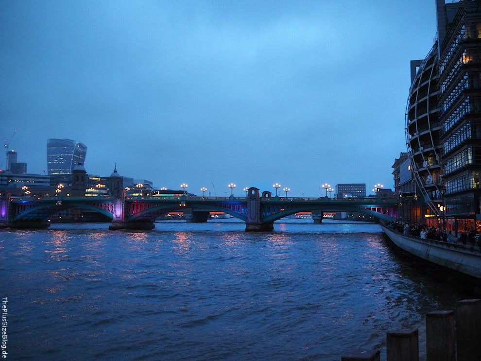 London December 2016 Travel blog Olympus Pen E-PL7