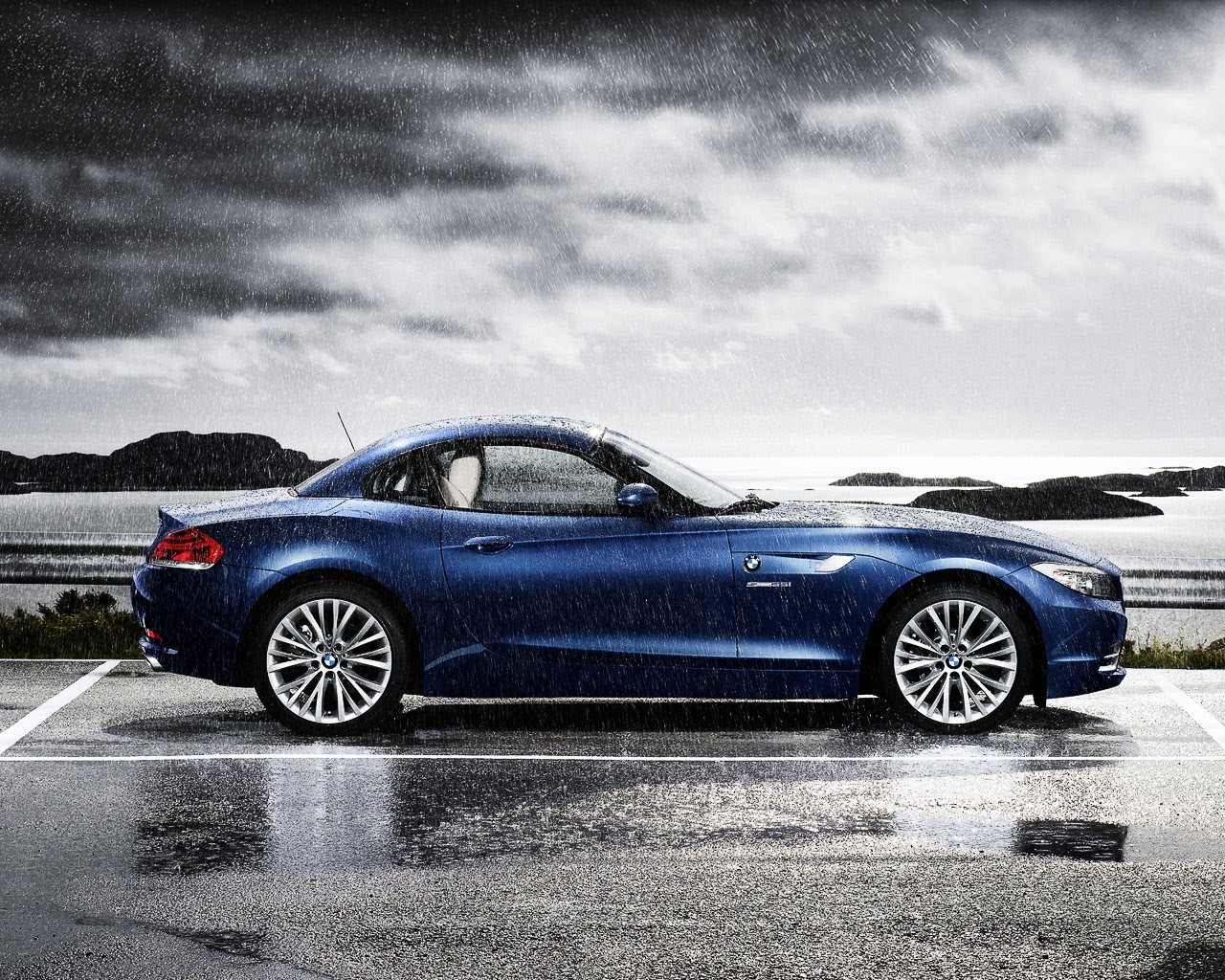 2009 BMW Z4 Wallpaper