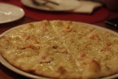 shrimp and garlic pizza