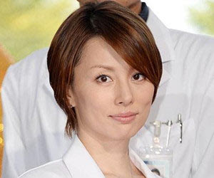 米倉涼子のショートからロングまでヘアスタイルをまとめてみました エントピ Entertainment Topics