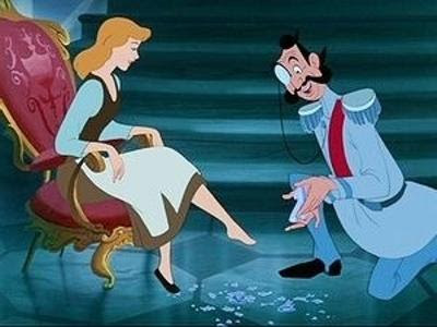 王子様が好みのタイプと違ったので ガラスの靴を粉砕したシンデレラ ディズニー へのボケ ボケて Bokete
