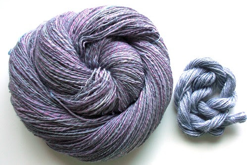 7oz ~ 622yds, 3-ply, Falkland-South African Fine blend-with 32 yds navajo plied South African Fine