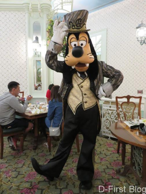 Hkdl レストラン予約方法