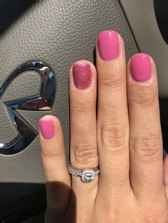 opi gel strawberry margarita   favorite ornament