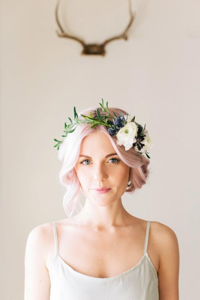 15 Hairstyles with Flower Crowns for Wedding - Pretty Designs