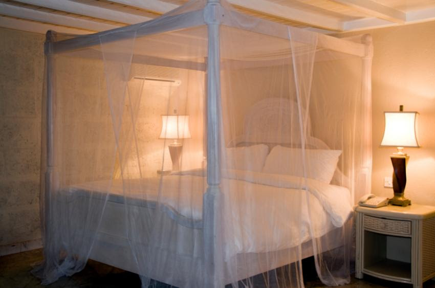 Canopy Bed Curtains Gallery Slideshow