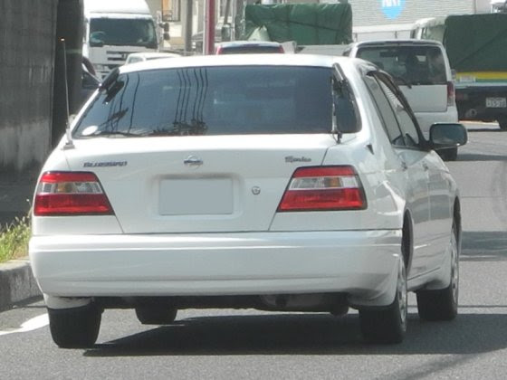 覆面パトカー