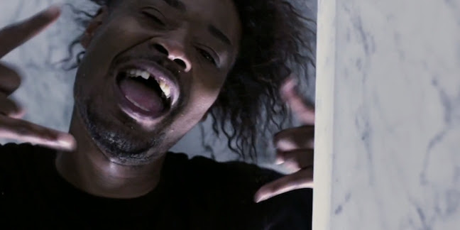 Video: Danny Brown: "Dip"
