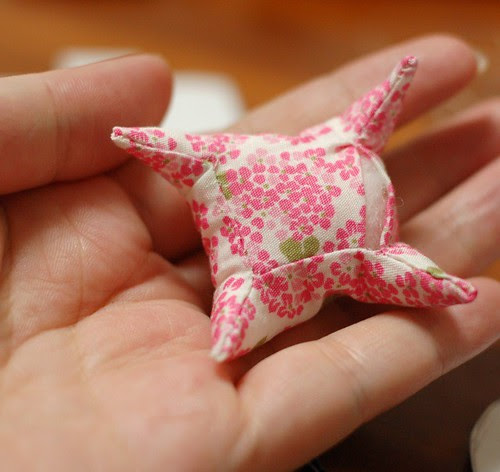 Sarubobo pattern 4, step 4