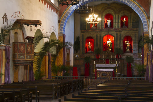 Mission San Juan Bautista interior