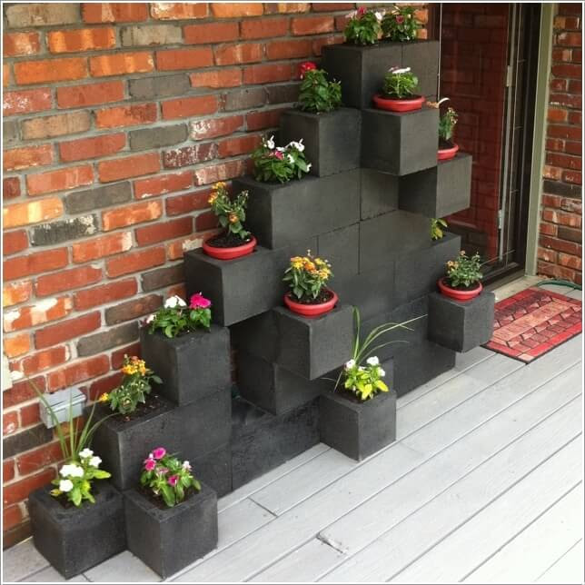 10 Awesome Ideas To Design A Cinder Block Garden