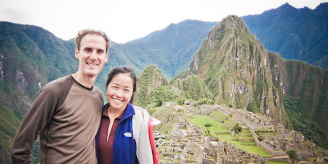 Image result for pasangan traveler jill and jack
