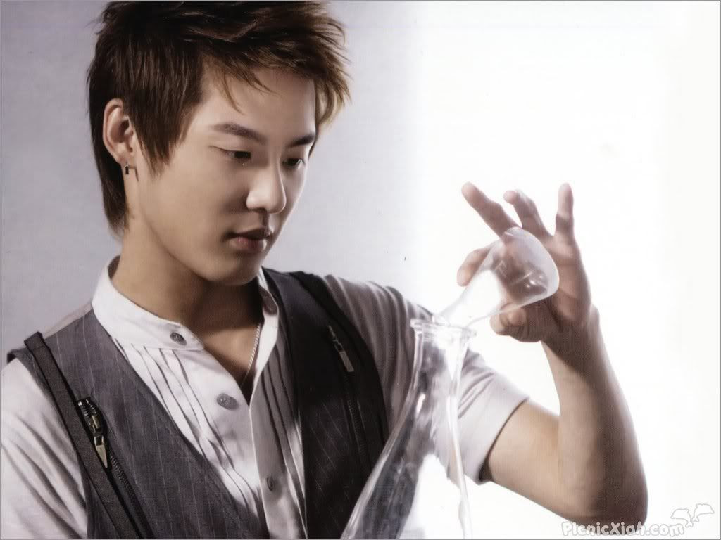 Xiah Junsu - Picture