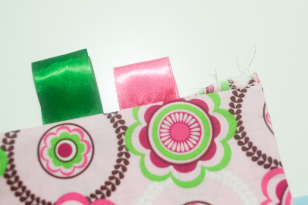 DIY Baby Toy: Sensory Tag Blanket for Babies