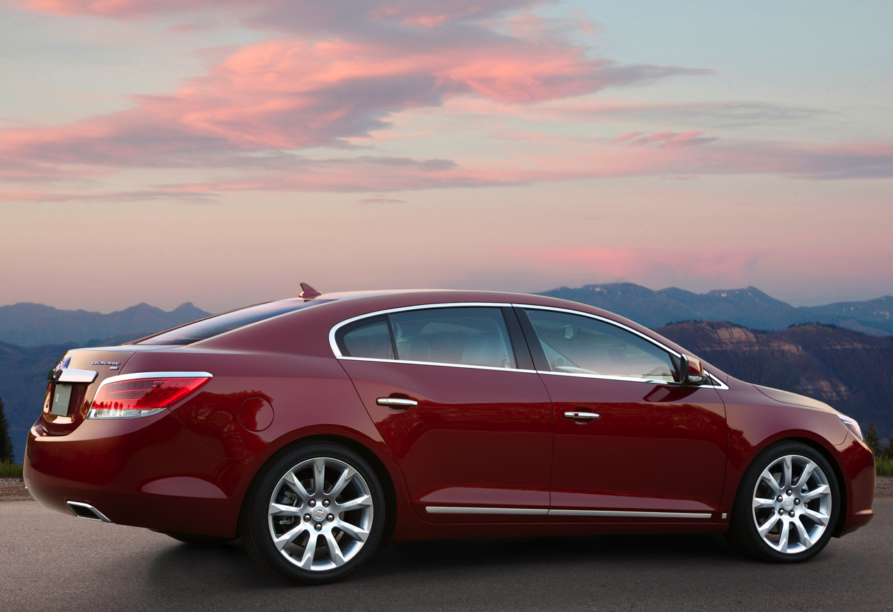 2010 Buick LaCrosse CXS Side View
