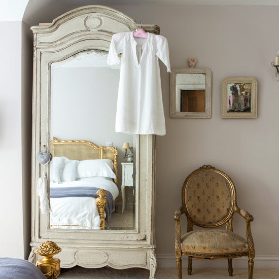 Use mirrored furniture Small bedroom ideas housetohome Use mirrored furniture Small bedroom ideas housetohome