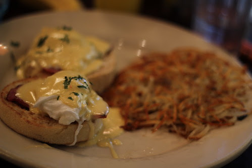 Eggs Benedict