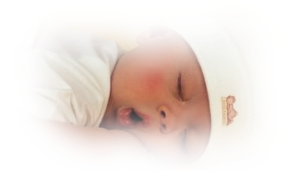 Bebe dort peu