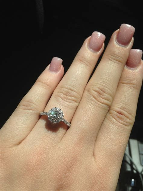vera wang engagement ring