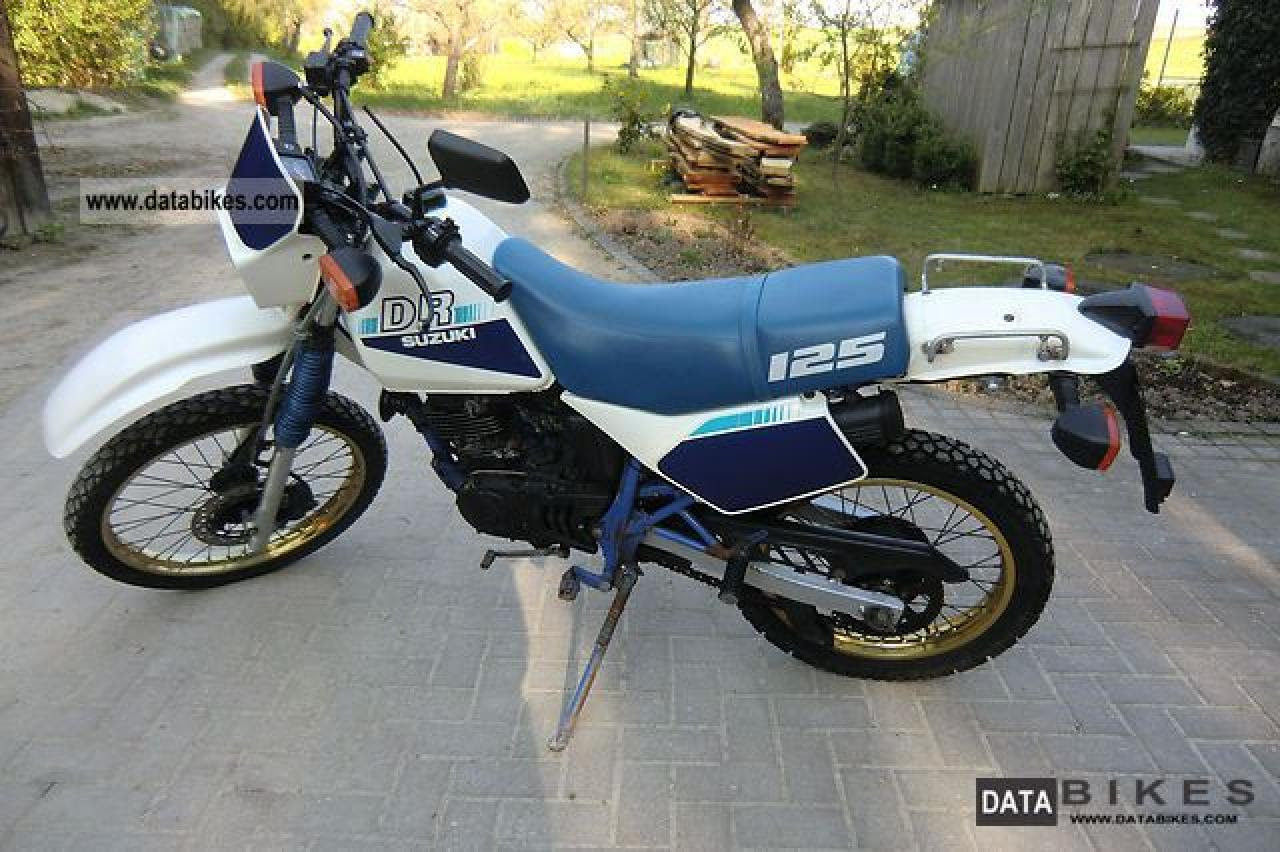 1992 Suzuki DR 125 - Moto.ZombDrive.COM