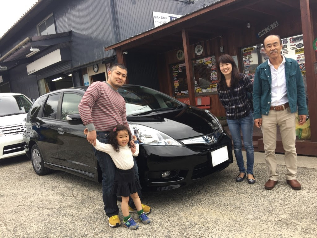 神戸市ｓ様 フィットシャトルハイブリッド 御納車させて頂きました scars 日産ラシーン専門店 Rasheen