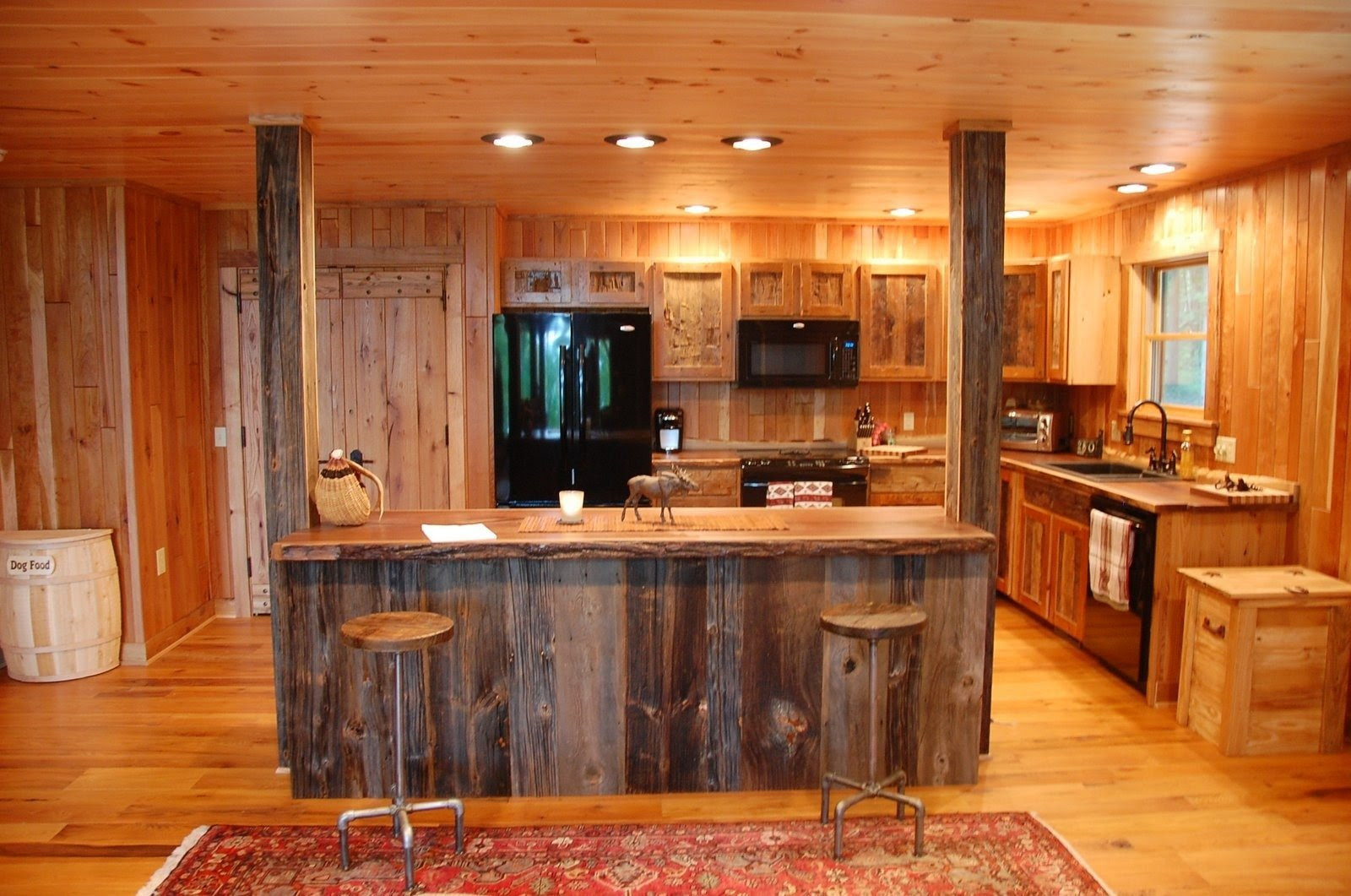 30 ELEGANT WOODEN KITCHEN DESIGNS TO GIVE A RUSTIC LOOK.... - Godfather Style