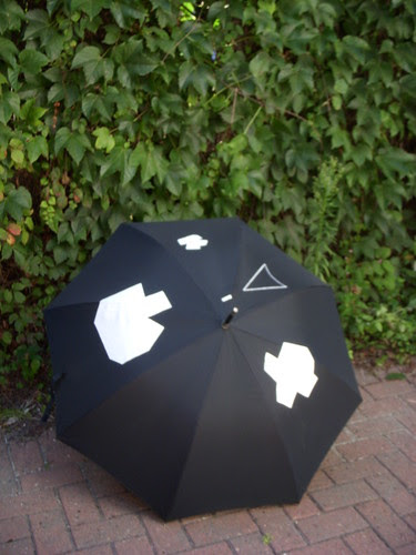 Pop Brollies - Asteroids